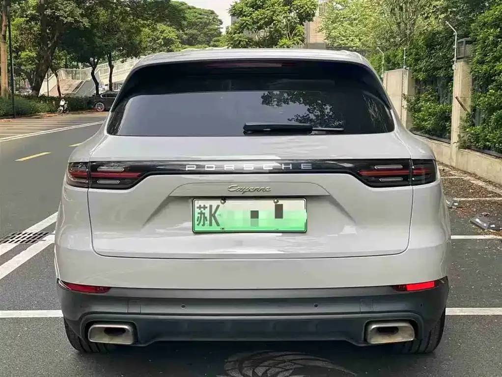 Porsche Cayenne Hybrid — фото 4
