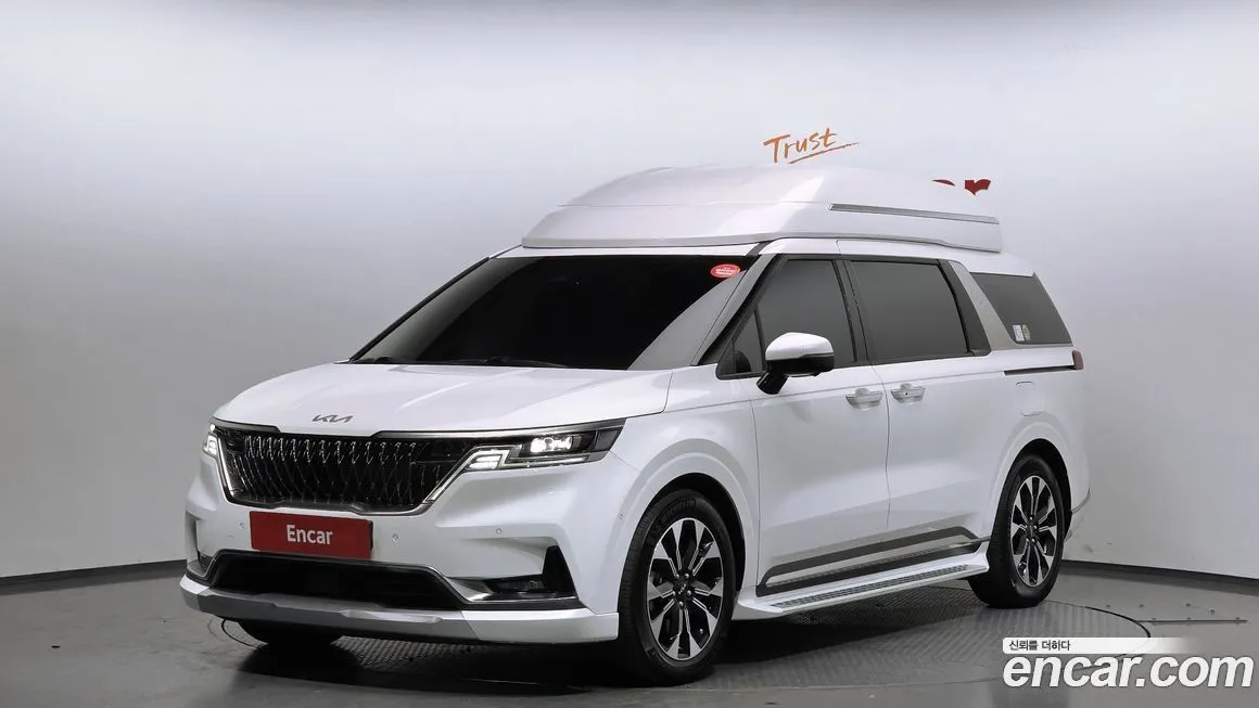 Kia Carnival — фото 1