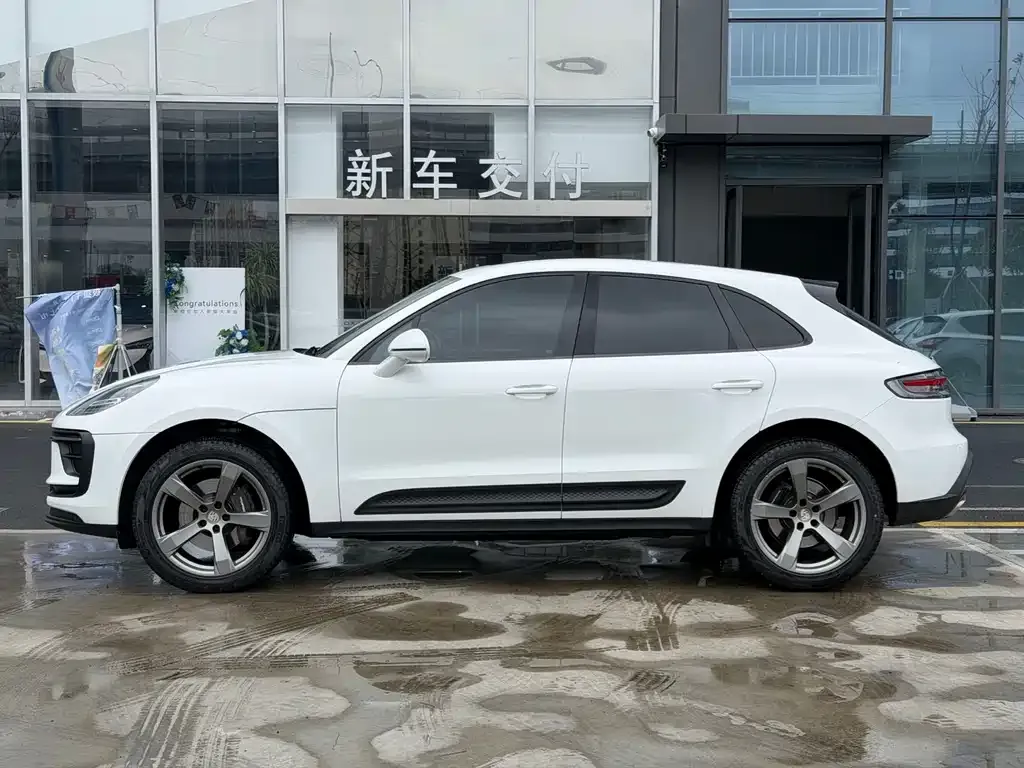 Porsche Macan — фото 5