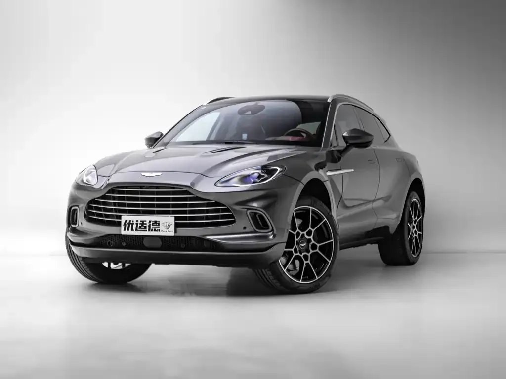 Aston Martin DBX — фото 1