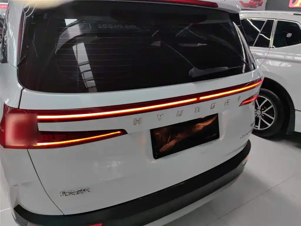 Hyundai Custo — фото 4