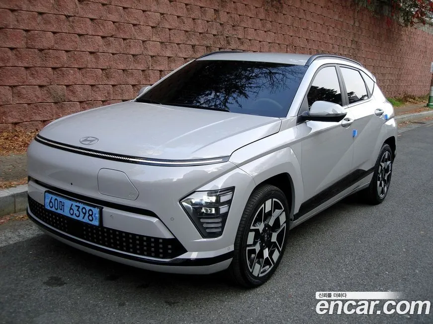 Hyundai Kona — фото 1