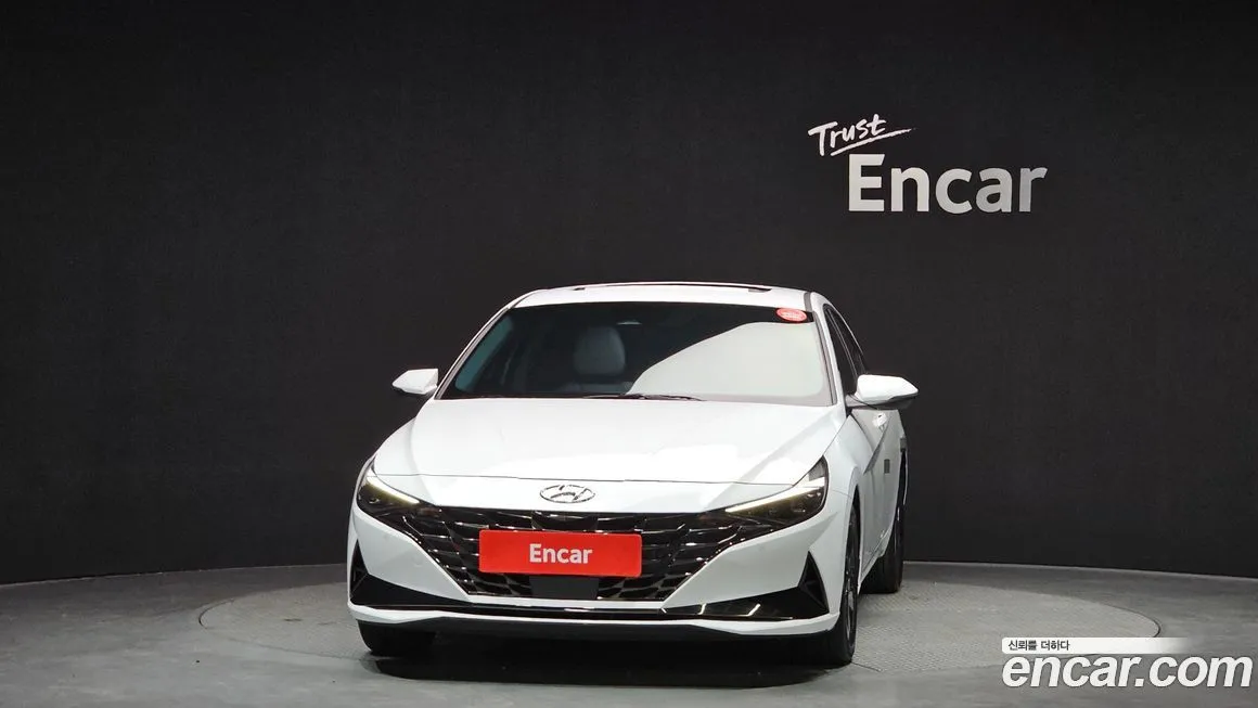 Hyundai AVANTE — фото 4