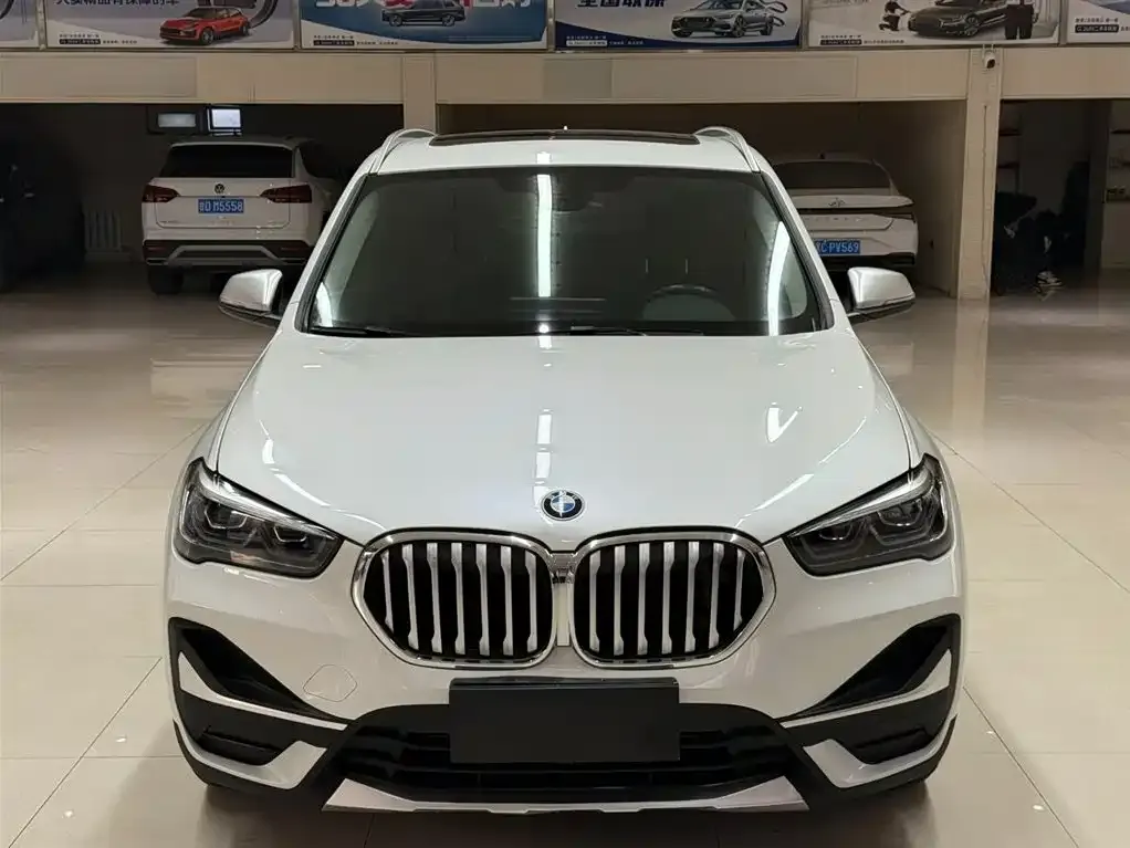 BMW X1 — фото 2