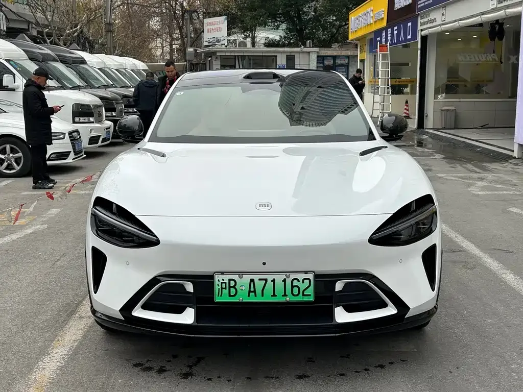 Xiaomi YU7 — фото 1