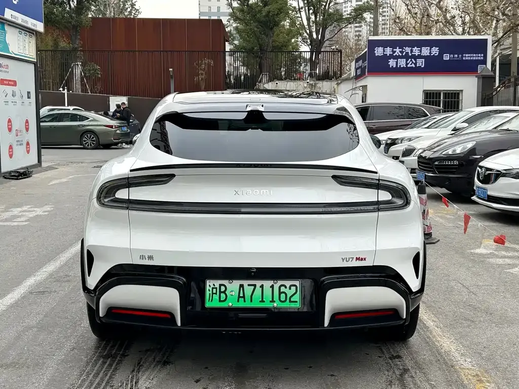Xiaomi YU7 — фото 5