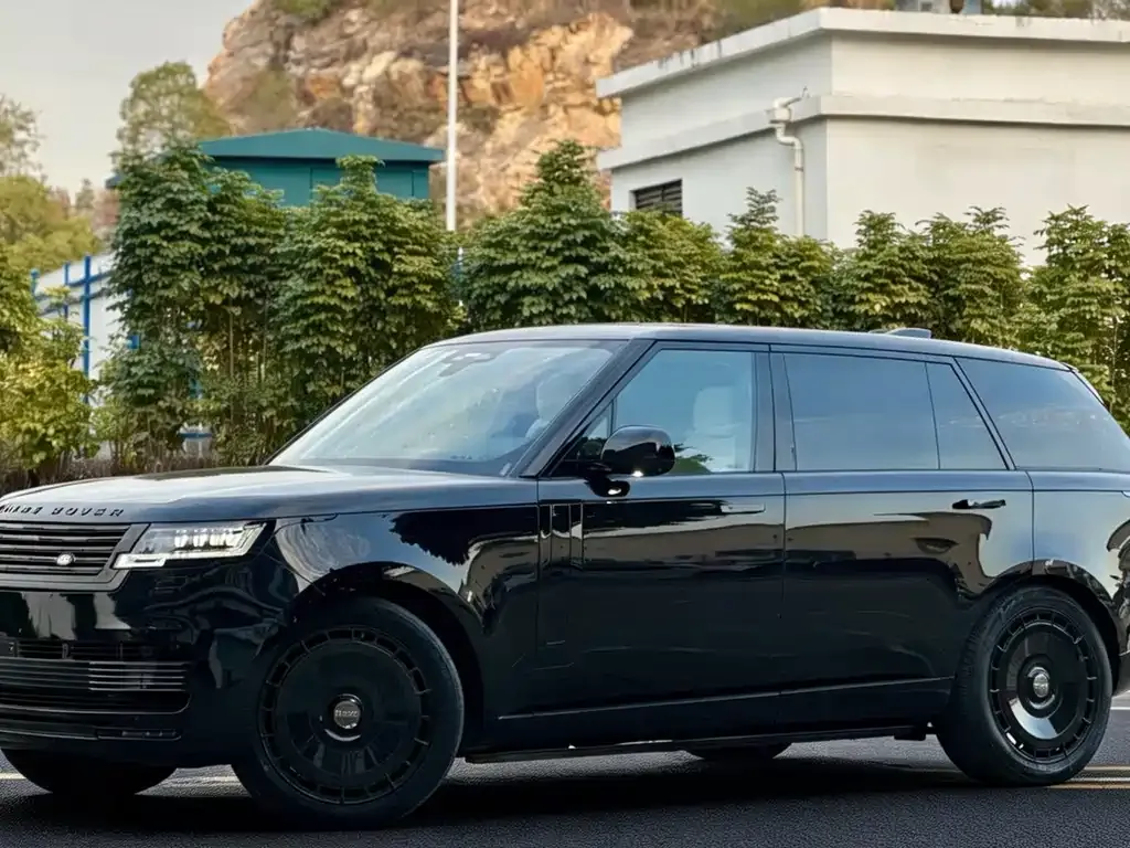 Land Rover Range Rover — фото 1