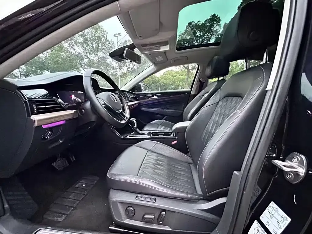 Volkswagen Passat — фото 7