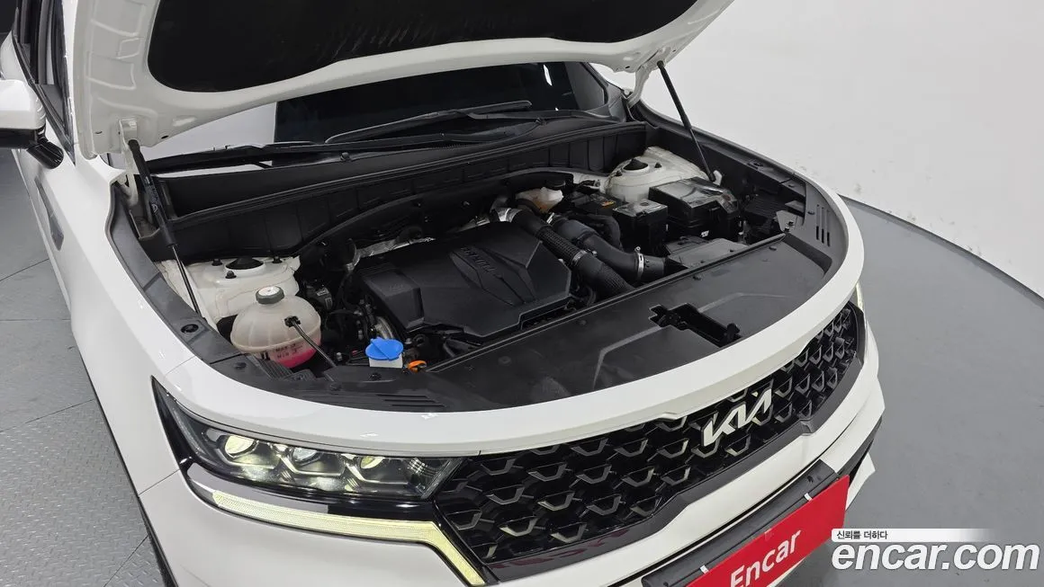 Kia Sorento — фото 8