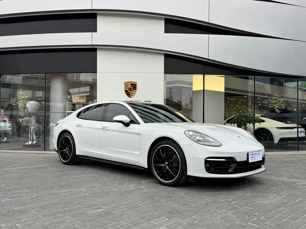 Porsche Panamera — фото 9