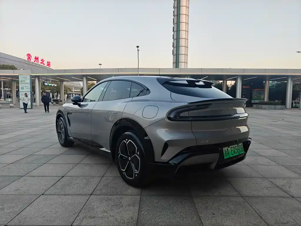 Xiaomi YU7 — фото 9
