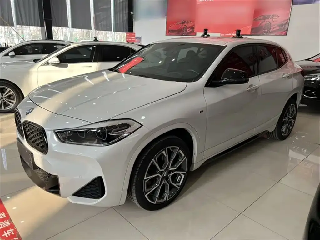 BMW X2 — фото 1