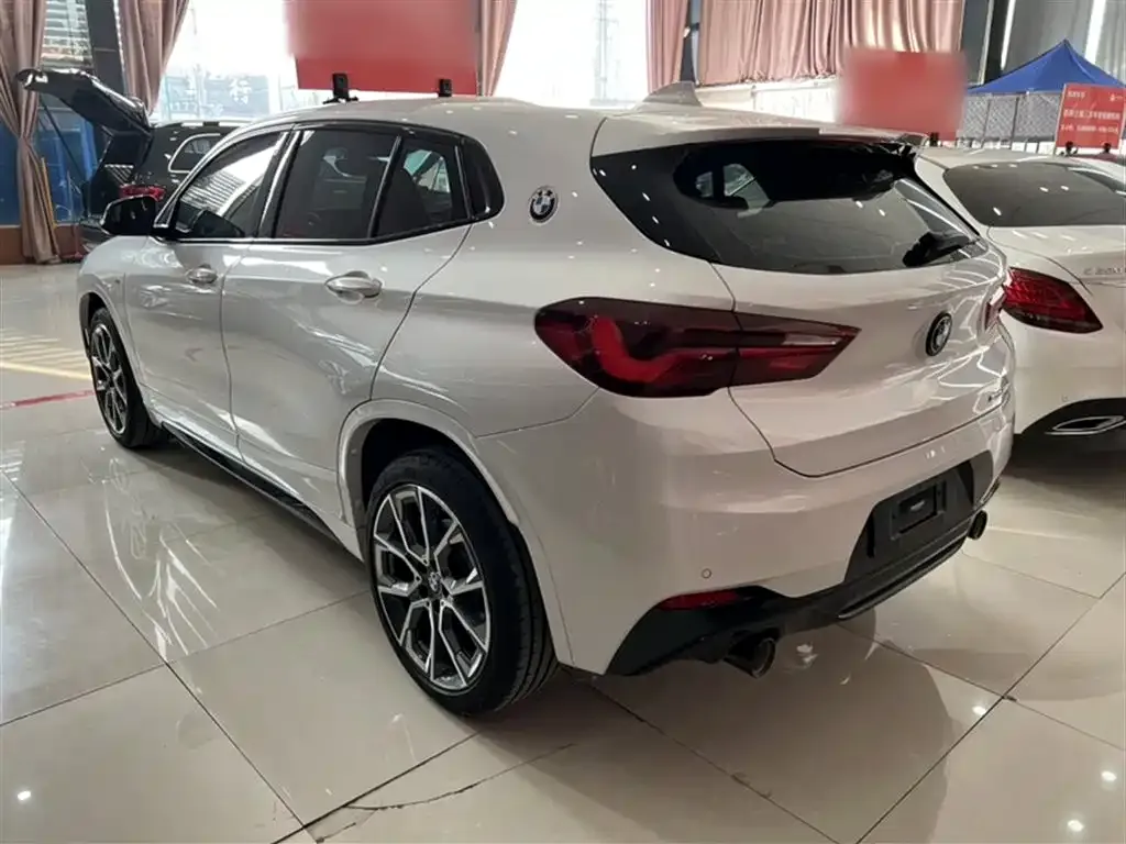 BMW X2 — фото 8