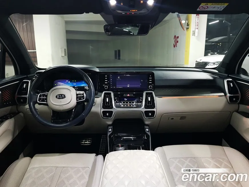 Kia Sorento — фото 9