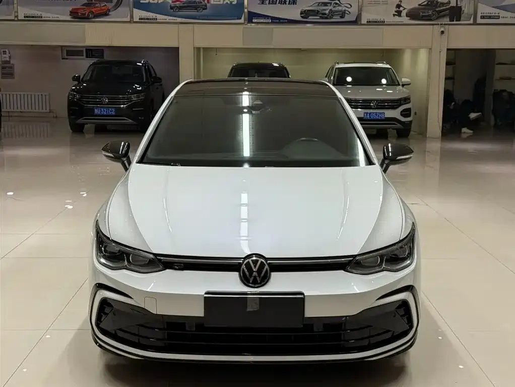 Volkswagen Golf — фото 2