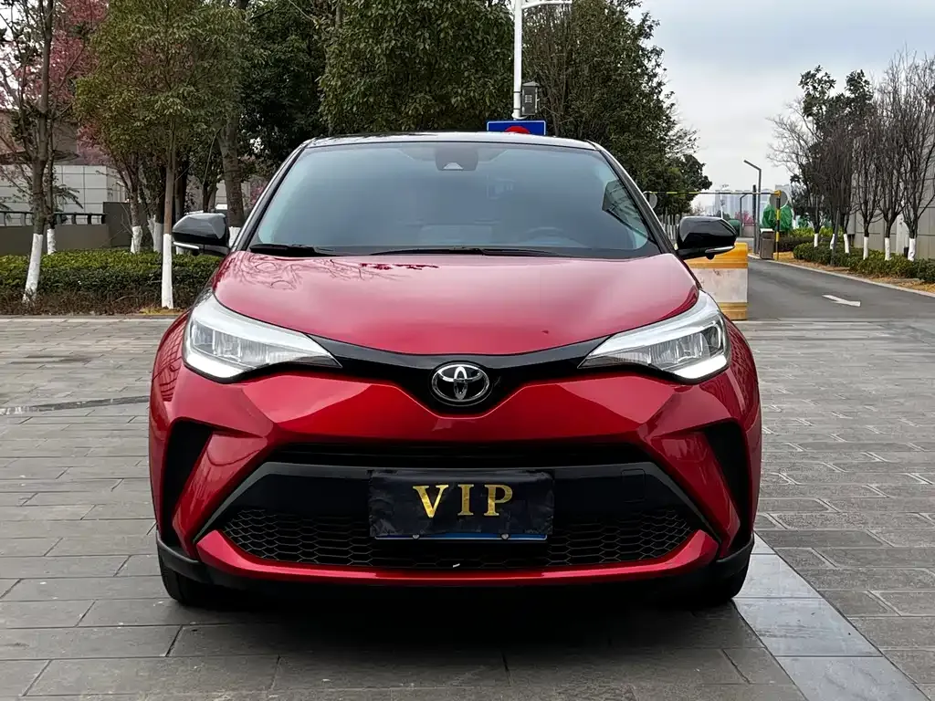 Toyota C-HR — фото 7