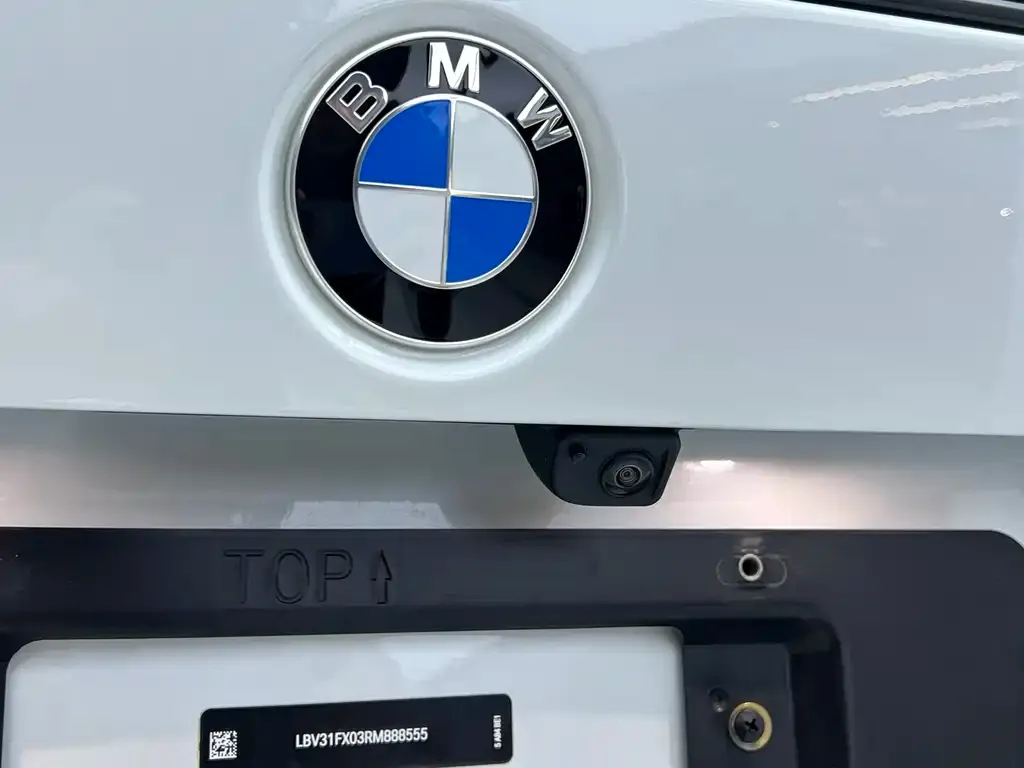 BMW X1 — фото 5