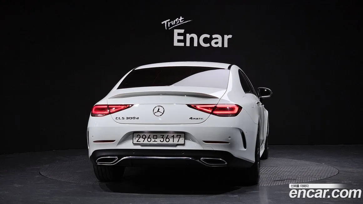 Mercedes-Benz CLS-Class — фото 7