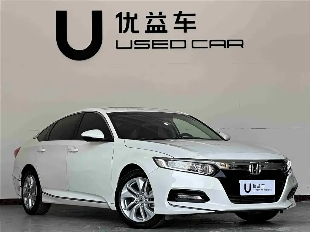 Honda Accord — фото 3