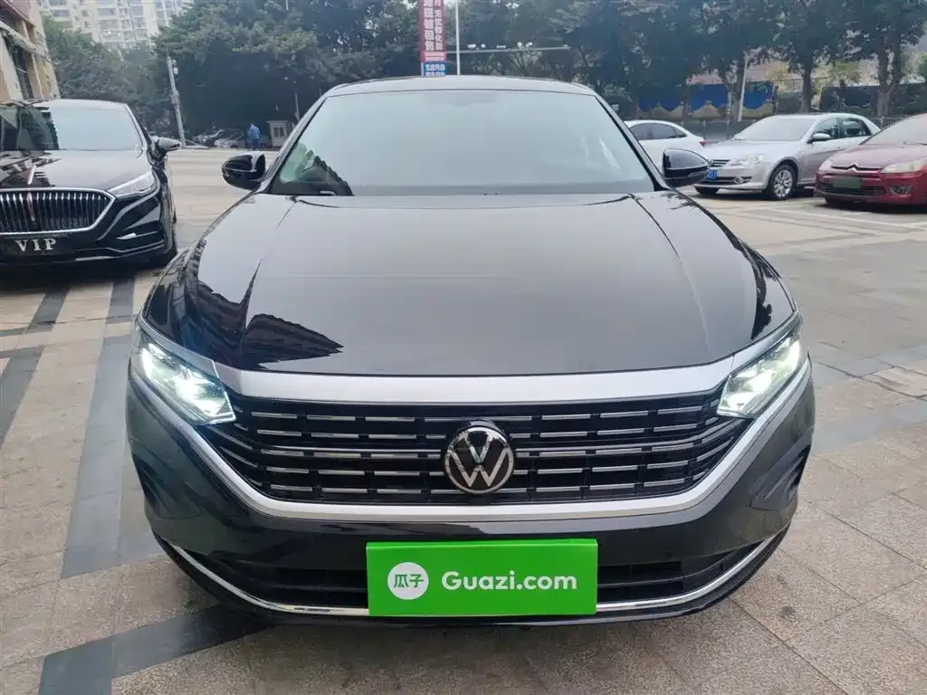 Volkswagen Passat — фото 8