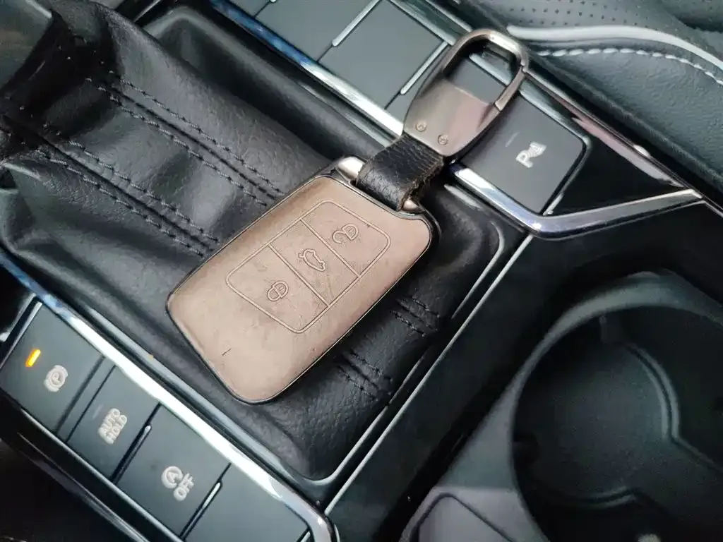 Volkswagen Passat — фото 5