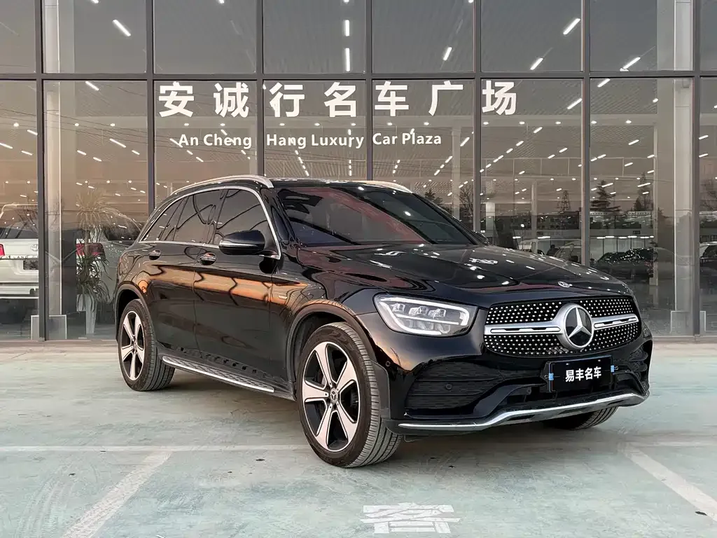 Mercedes-Benz GLC — фото 2