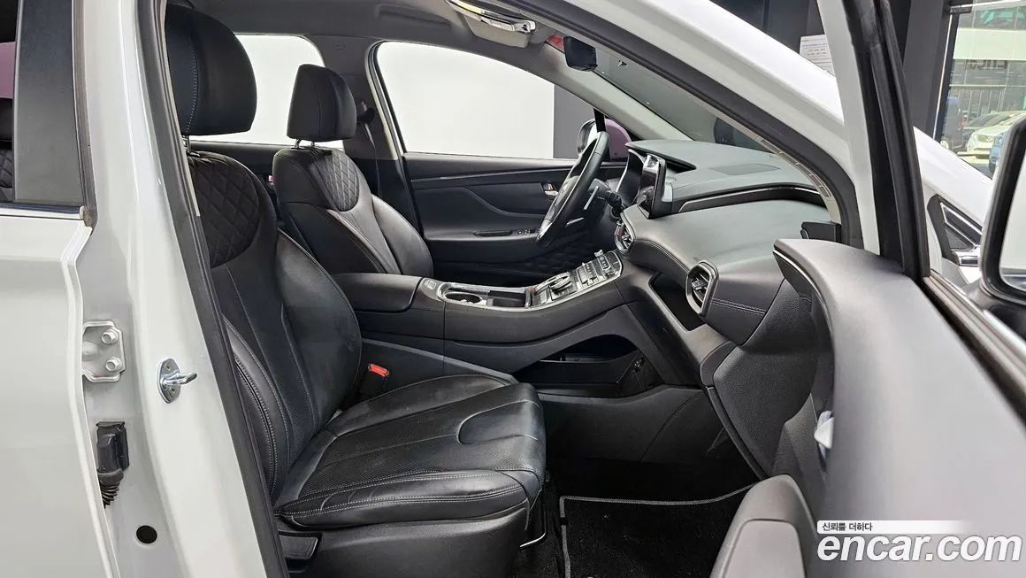 Hyundai Santafe — фото 9