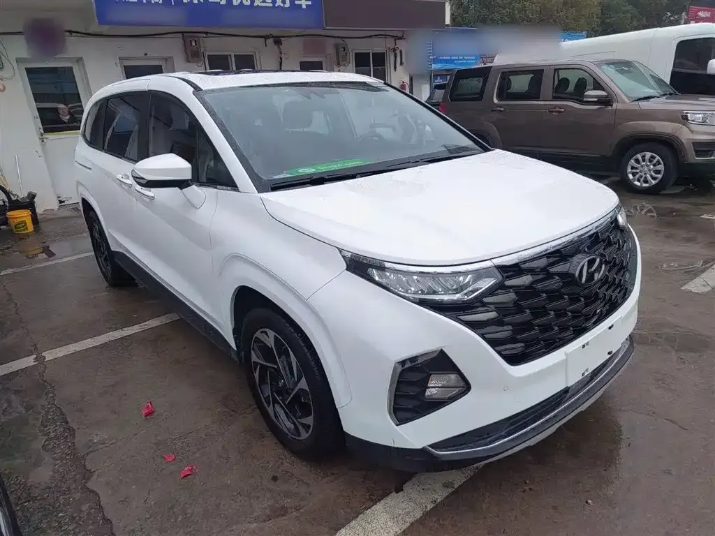 Hyundai Custo — фото 7