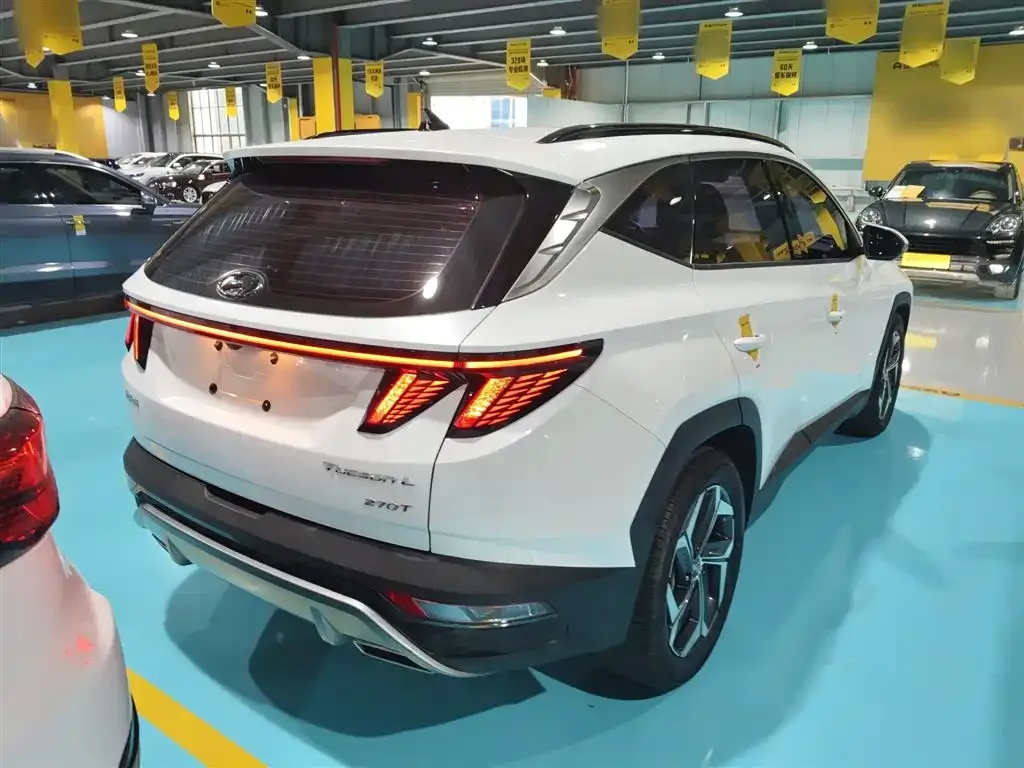 Hyundai Tucson — фото 7