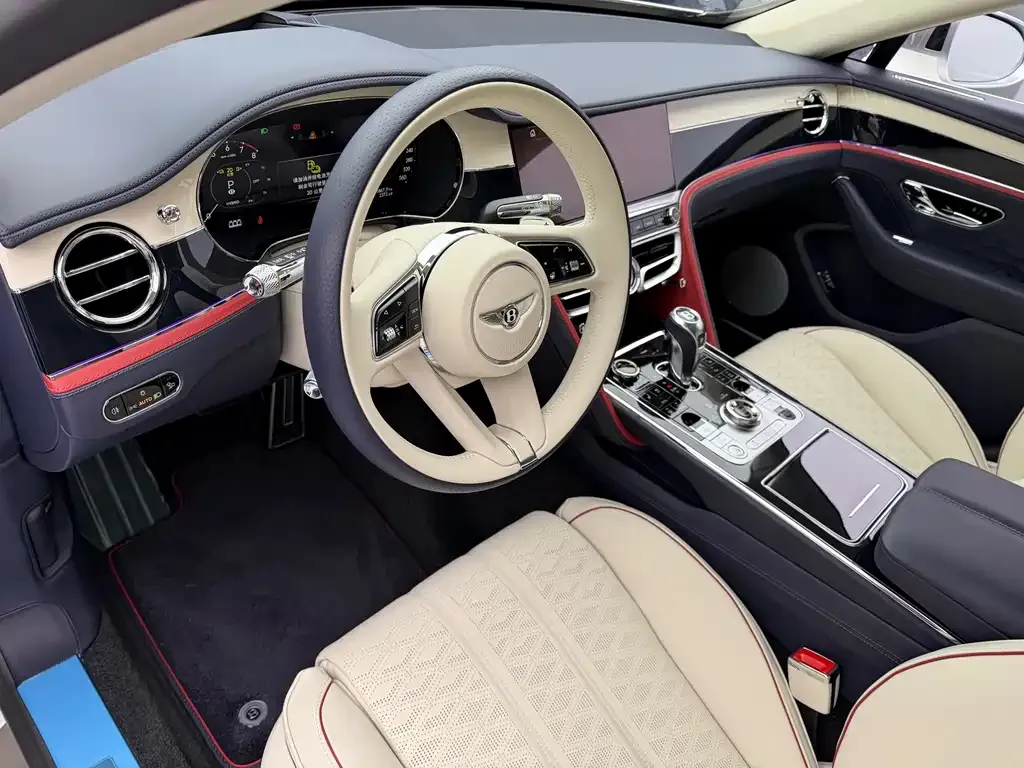 Bentley Flying Spur — фото 9