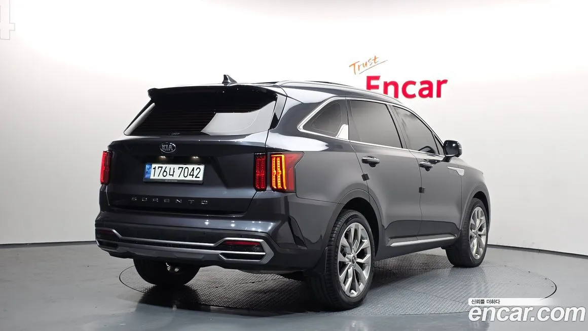 Kia Sorento — фото 2
