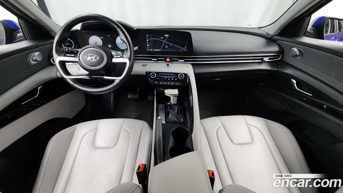 Hyundai AVANTE — фото 8