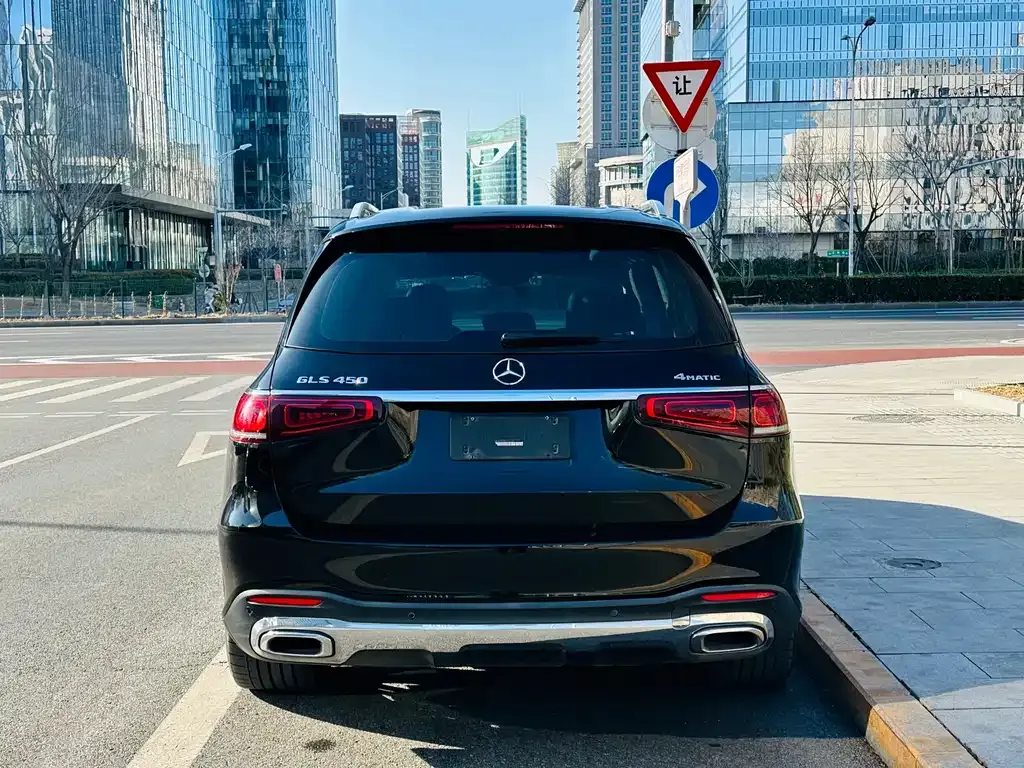 Mercedes-Benz GLS — фото 7