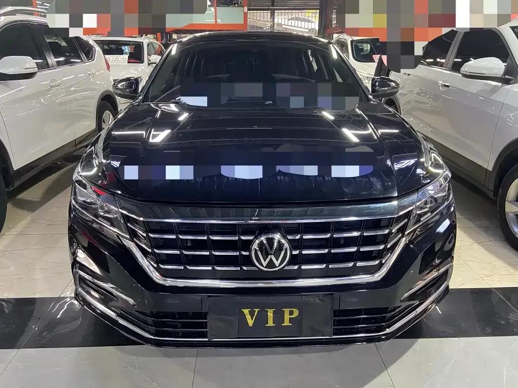 Volkswagen Passat — фото 5