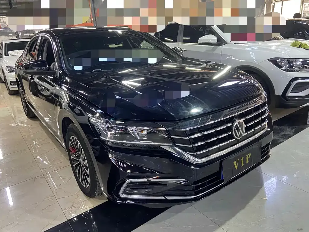 Volkswagen Passat — фото 9