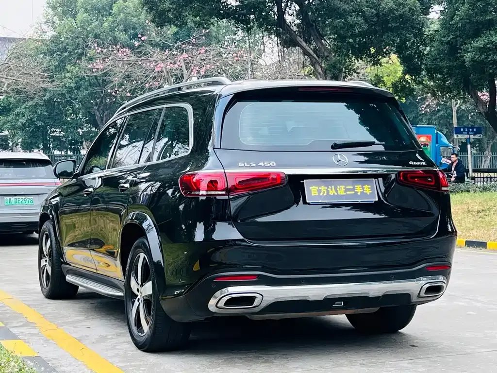 Mercedes-Benz GLS — фото 9