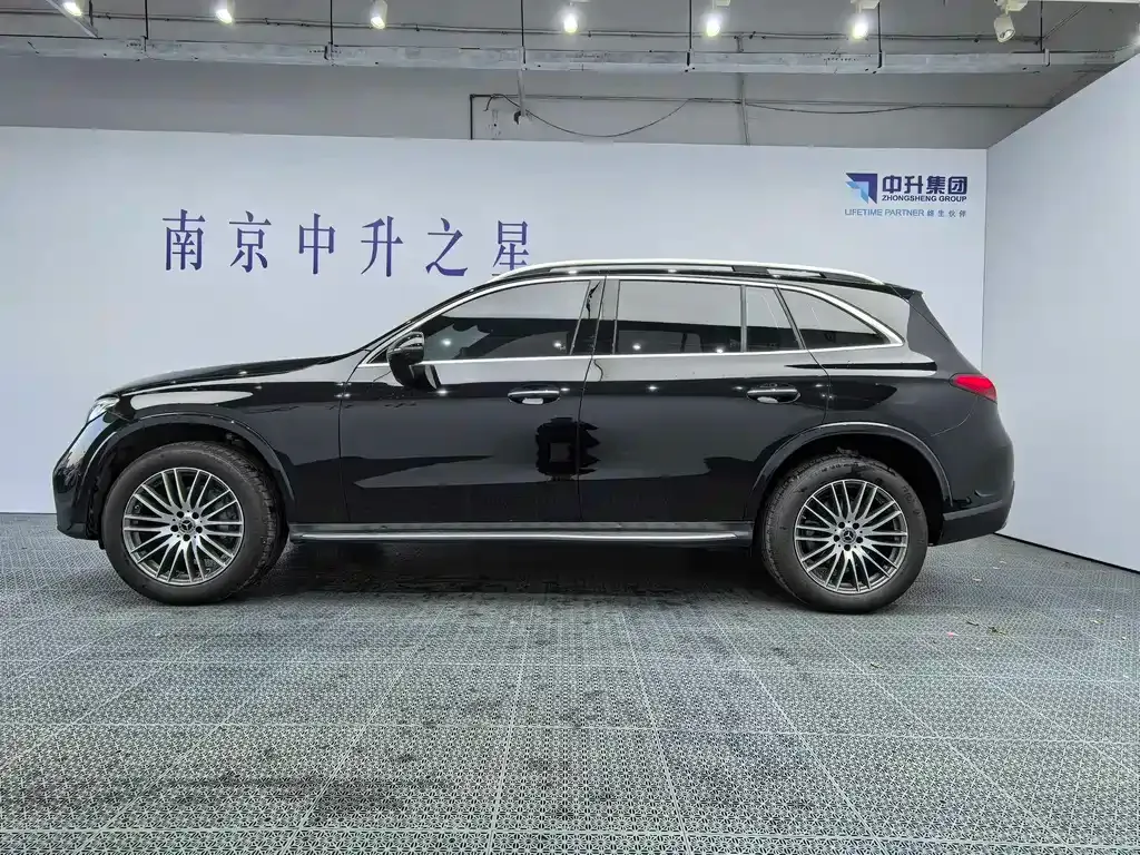 Mercedes-Benz GLC — фото 10