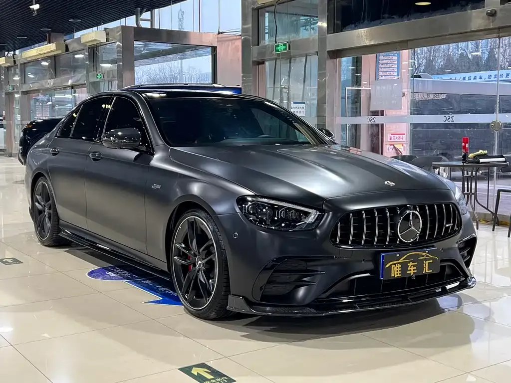 Mercedes-Benz E-Class AMG — фото 10