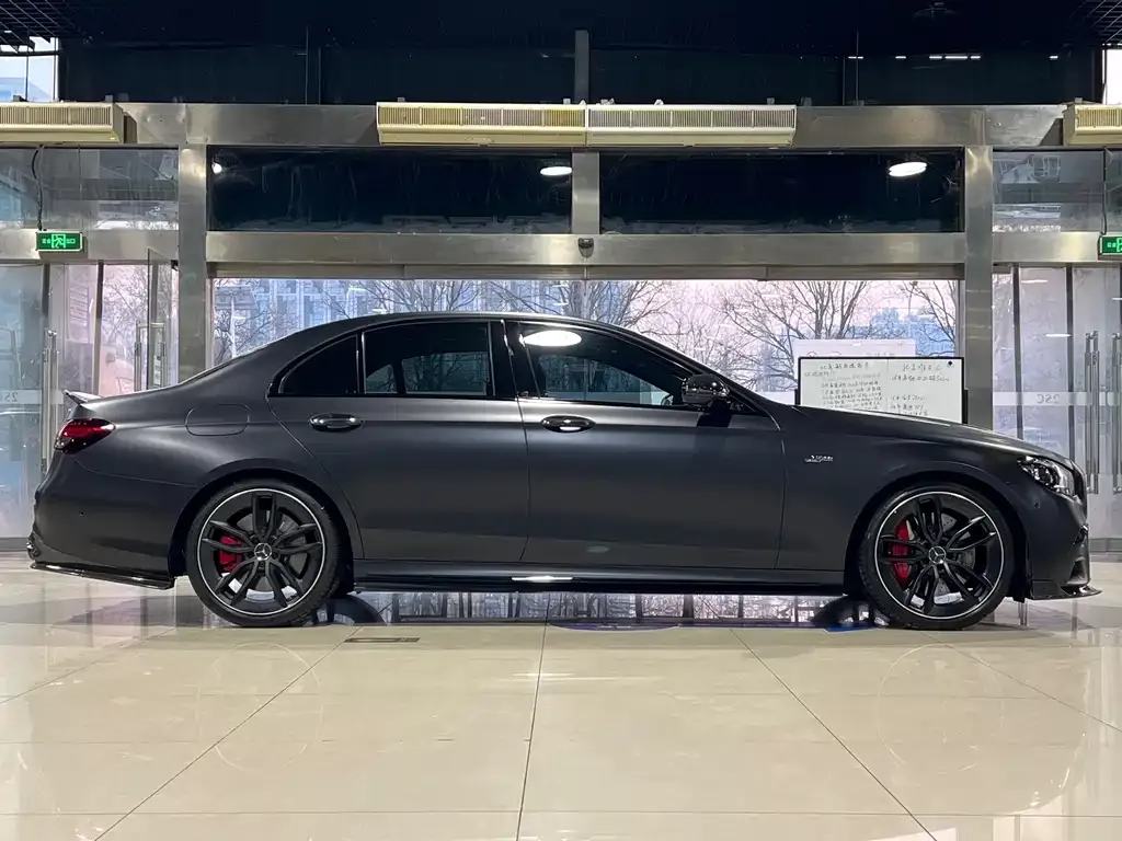 Mercedes-Benz E-Class AMG — фото 2