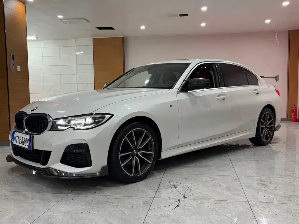 BMW 3 Series — фото 1