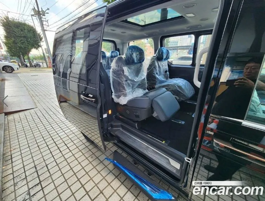 Hyundai Staria — фото 10