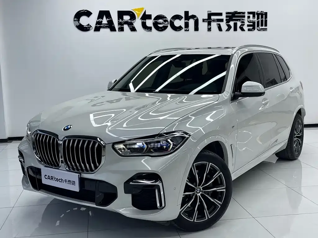 BMW X5 — фото 1