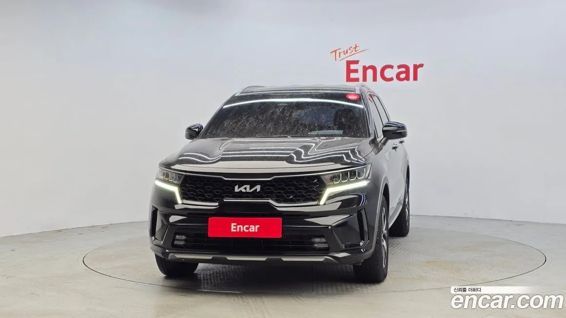 Kia Sorento — фото 9