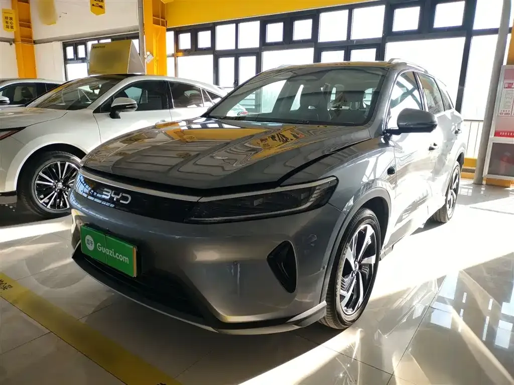 BYD Seal 05 DM-i — фото 2