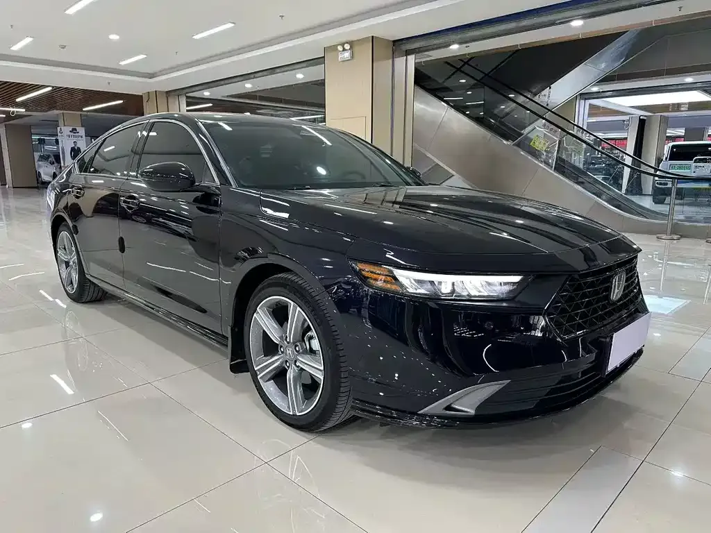 Honda Accord — фото 5