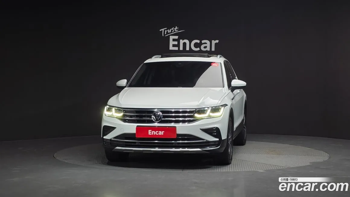 Volkswagen Tiguan — фото 5