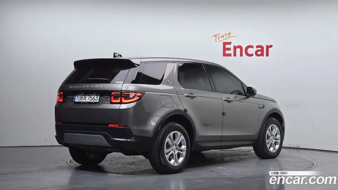 Land Rover Discovery Sport — фото 4