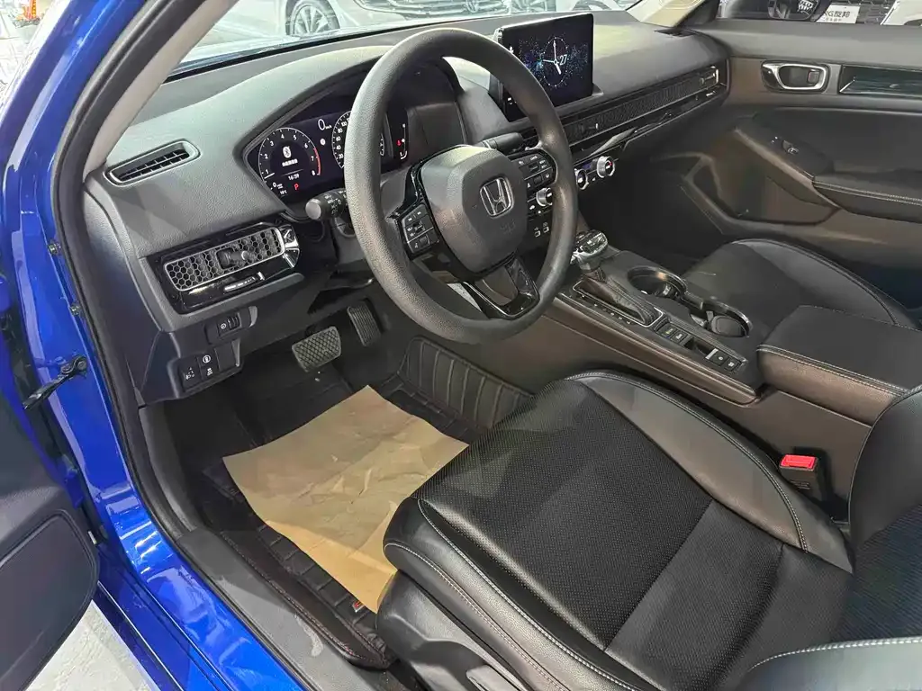 Honda Civic — фото 10