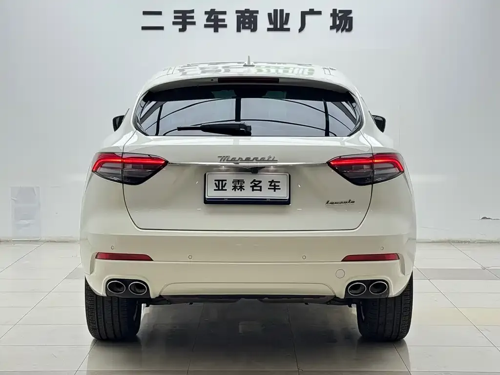 Maserati Levante — фото 8