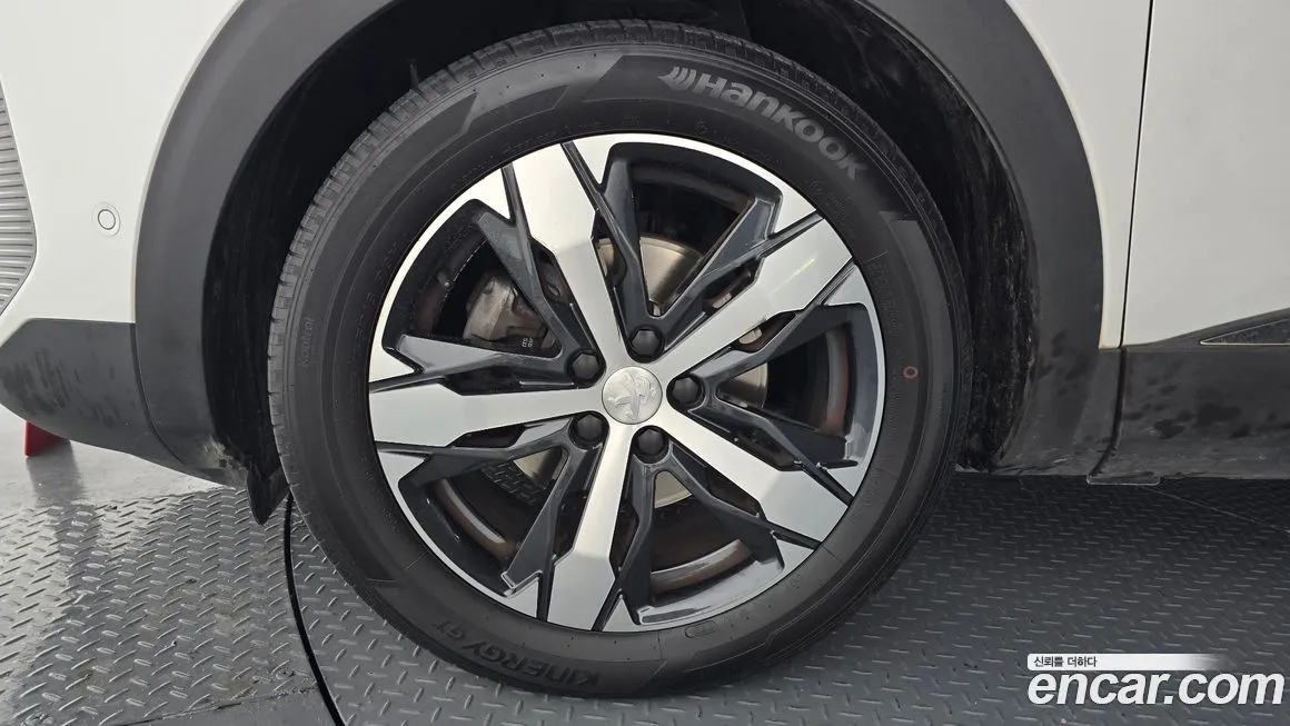 Peugeot 3008 — фото 10